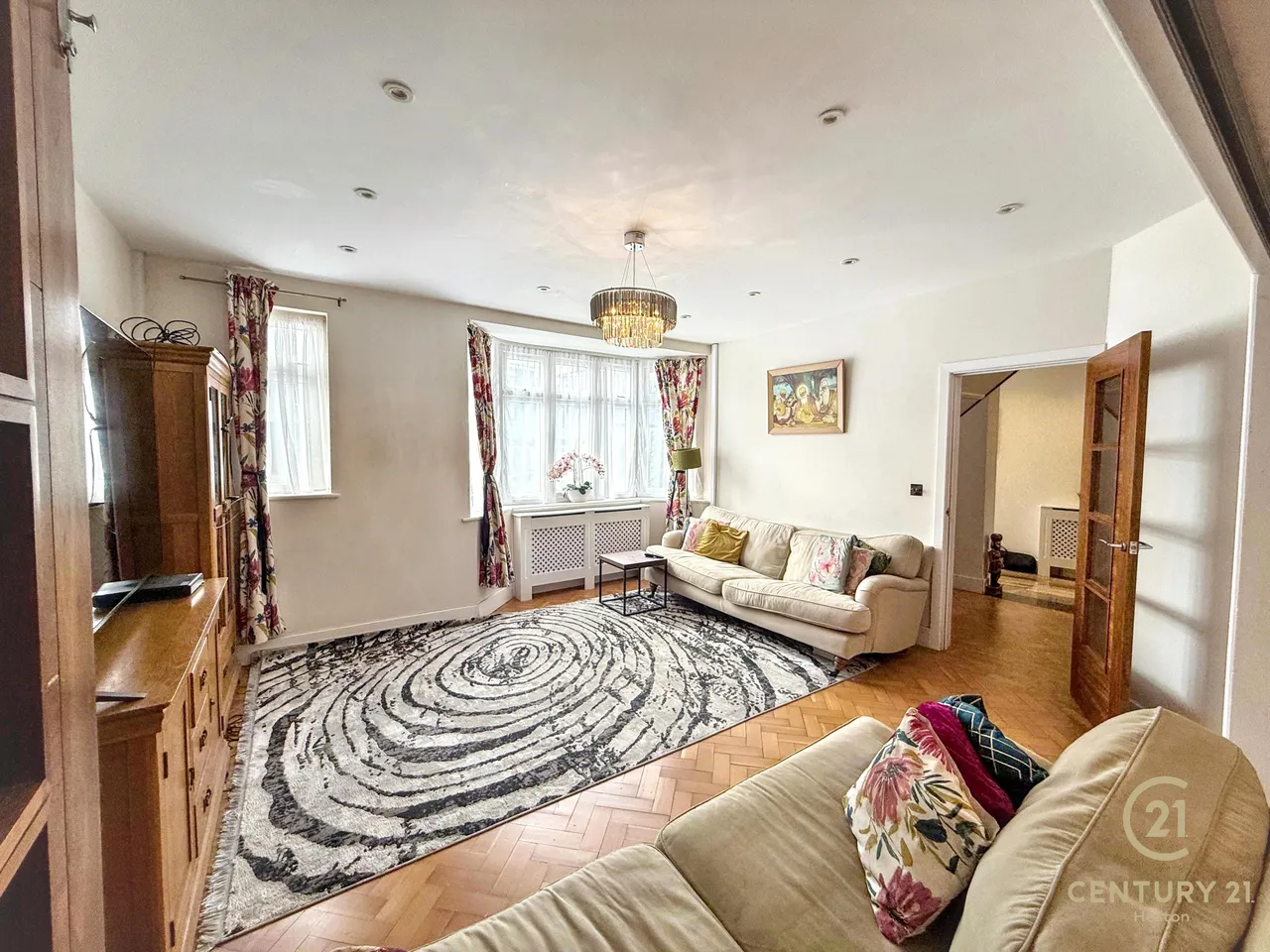 Minterne Avenue, Southall, UB2, photo 2