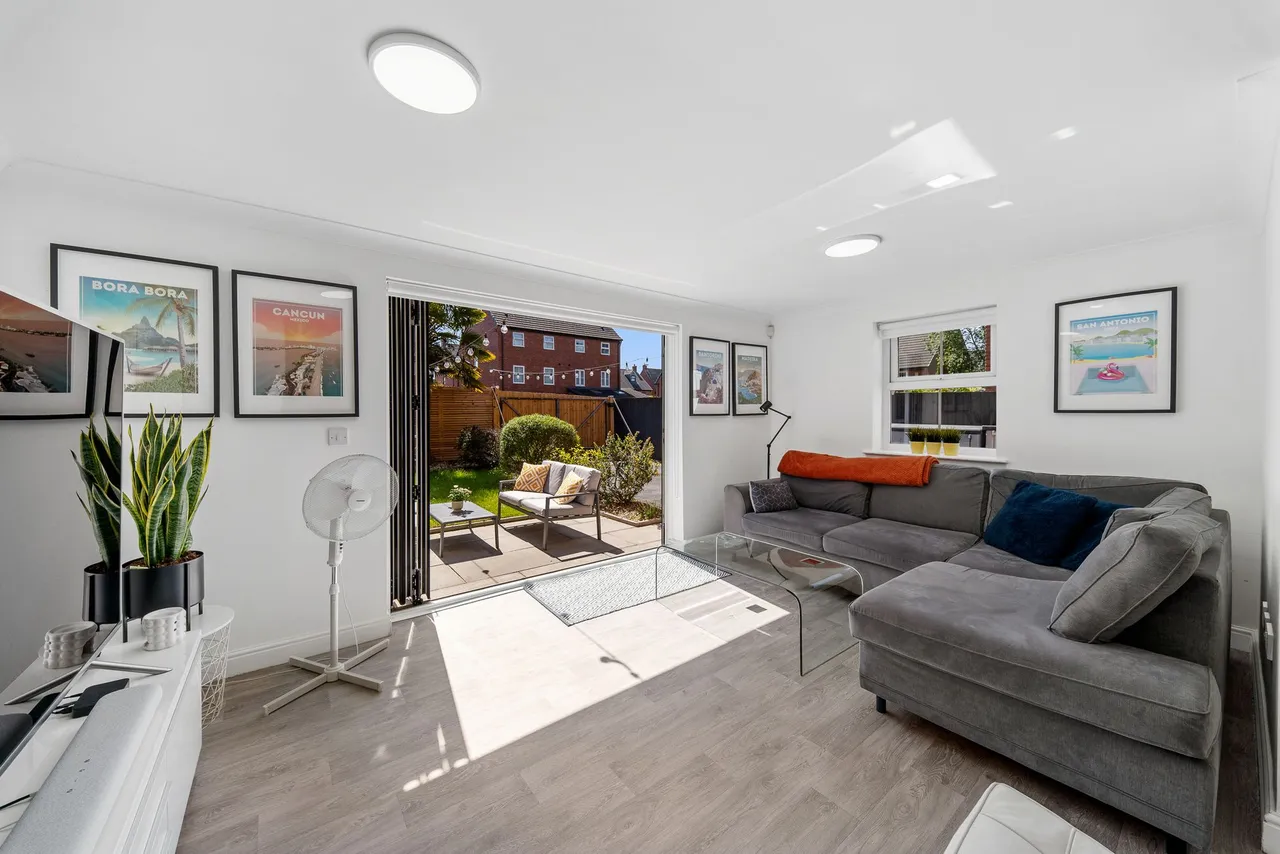 Applewood Grove, Halewood, Liverpool, Liverpool, L26 6BR, photo 6