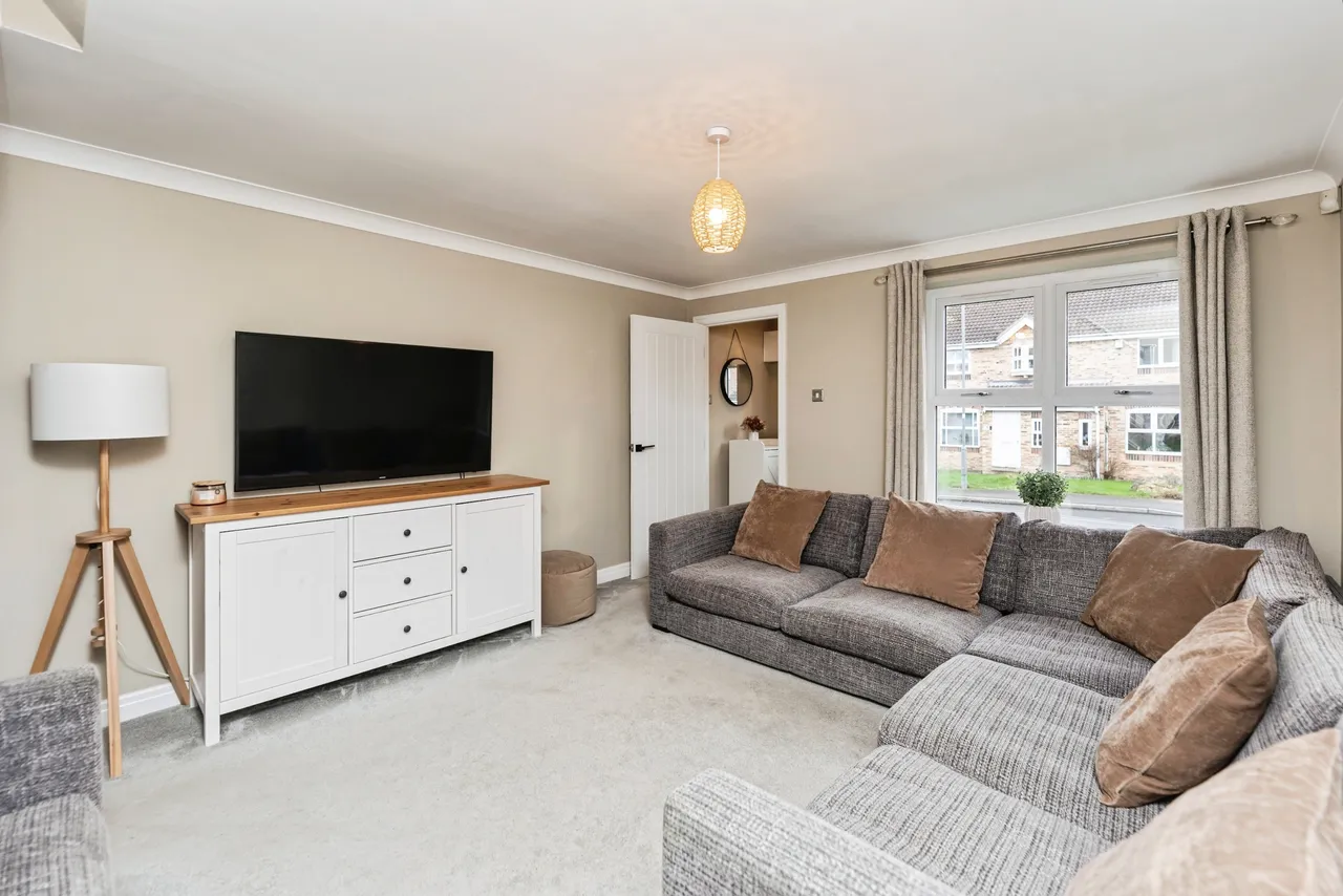 Park Close, Wakefield, photo 6