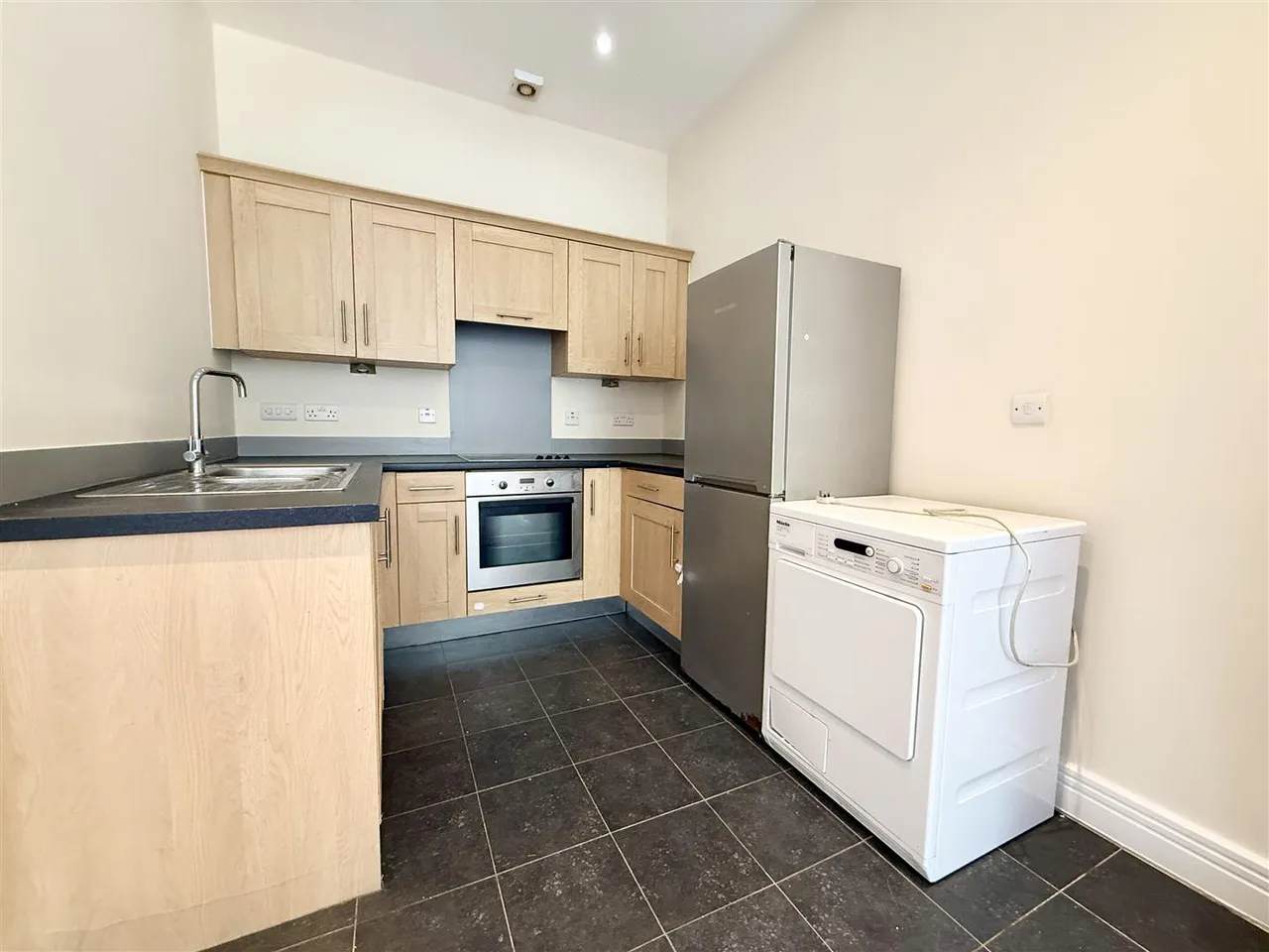 Consort Mews, Knowle, Fareham, photo 6
