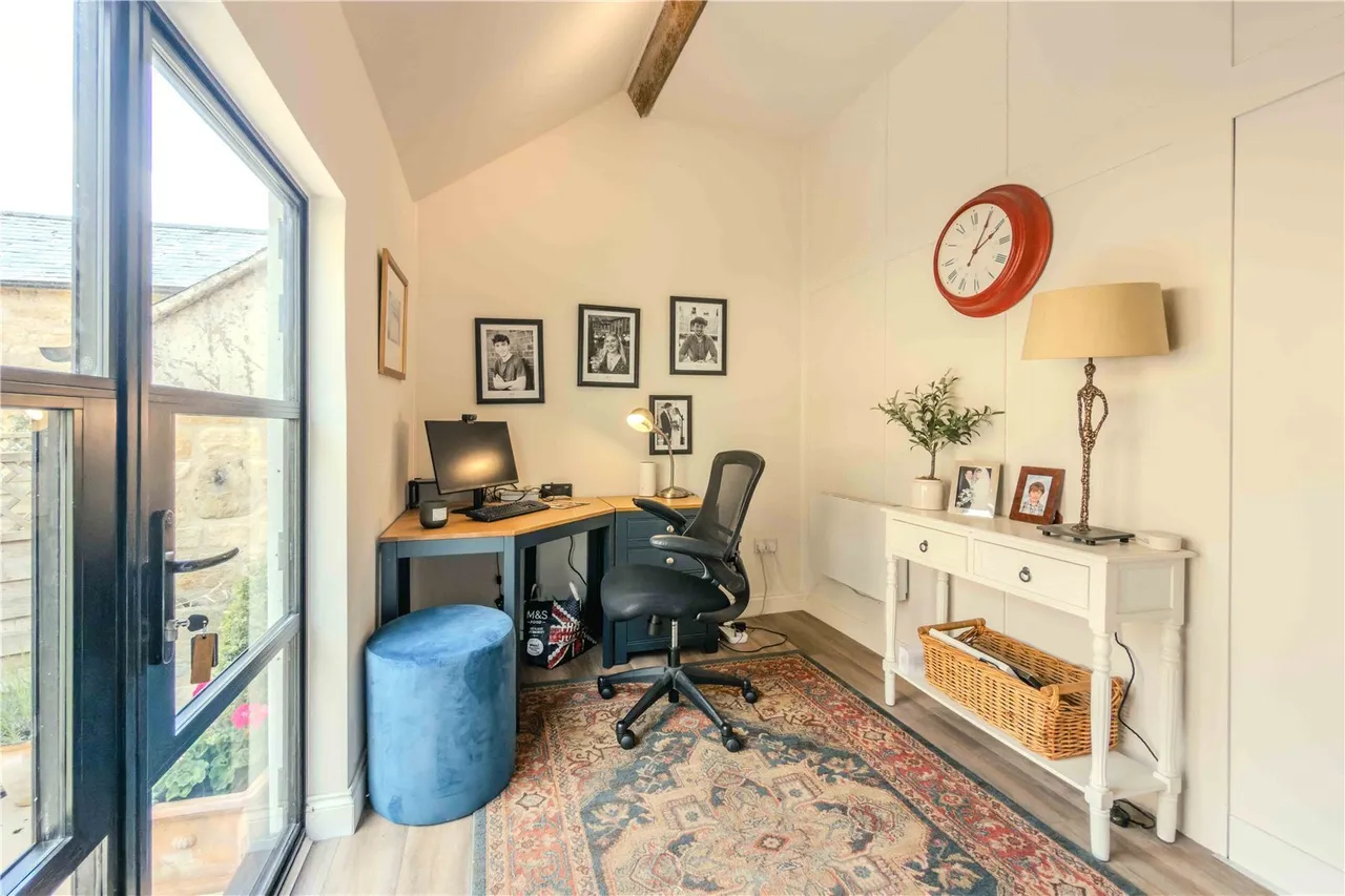 Wolds End Close, Chipping Campden, GL55, photo 5