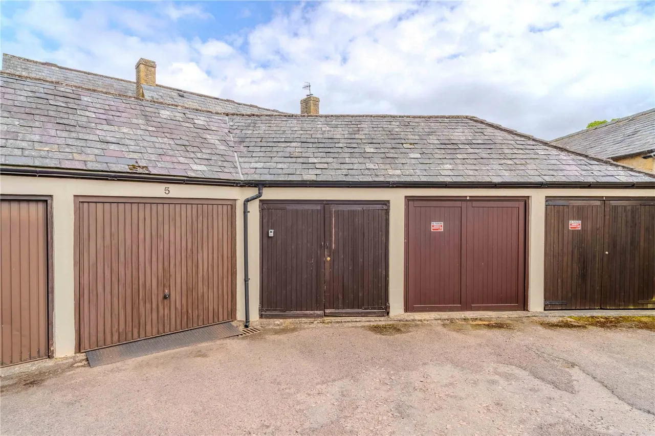 Wolds End Close, Chipping Campden, GL55, photo 12