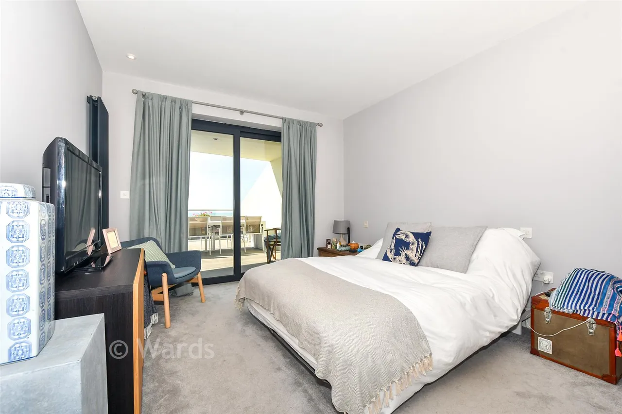 Seabrook Road, Hythe, CT21, photo 10