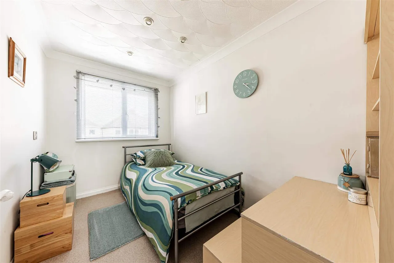 Rumfields Road, Broadstairs, Kent, CT10 2PG, photo 20