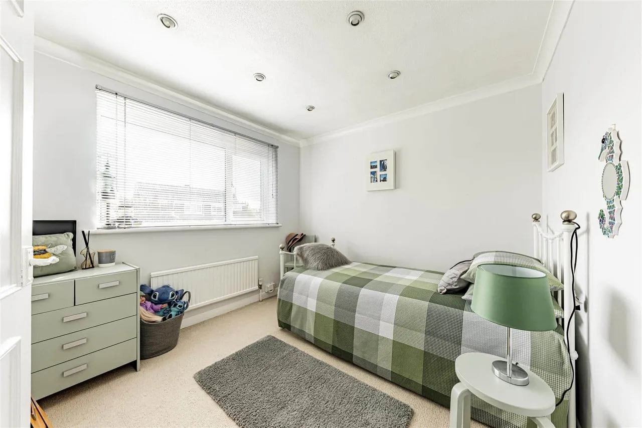 Rumfields Road, Broadstairs, Kent, CT10 2PG, photo 17