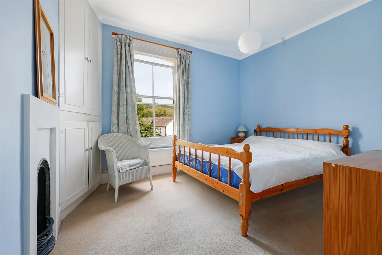 Leslie Road, Pixham, RH4, photo 6