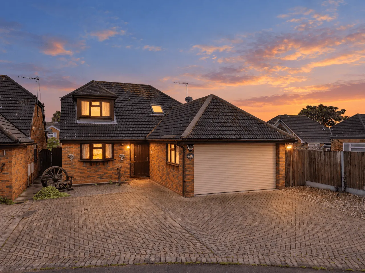 4 bed property for sale, The Kiplings, Gooseberry Hill