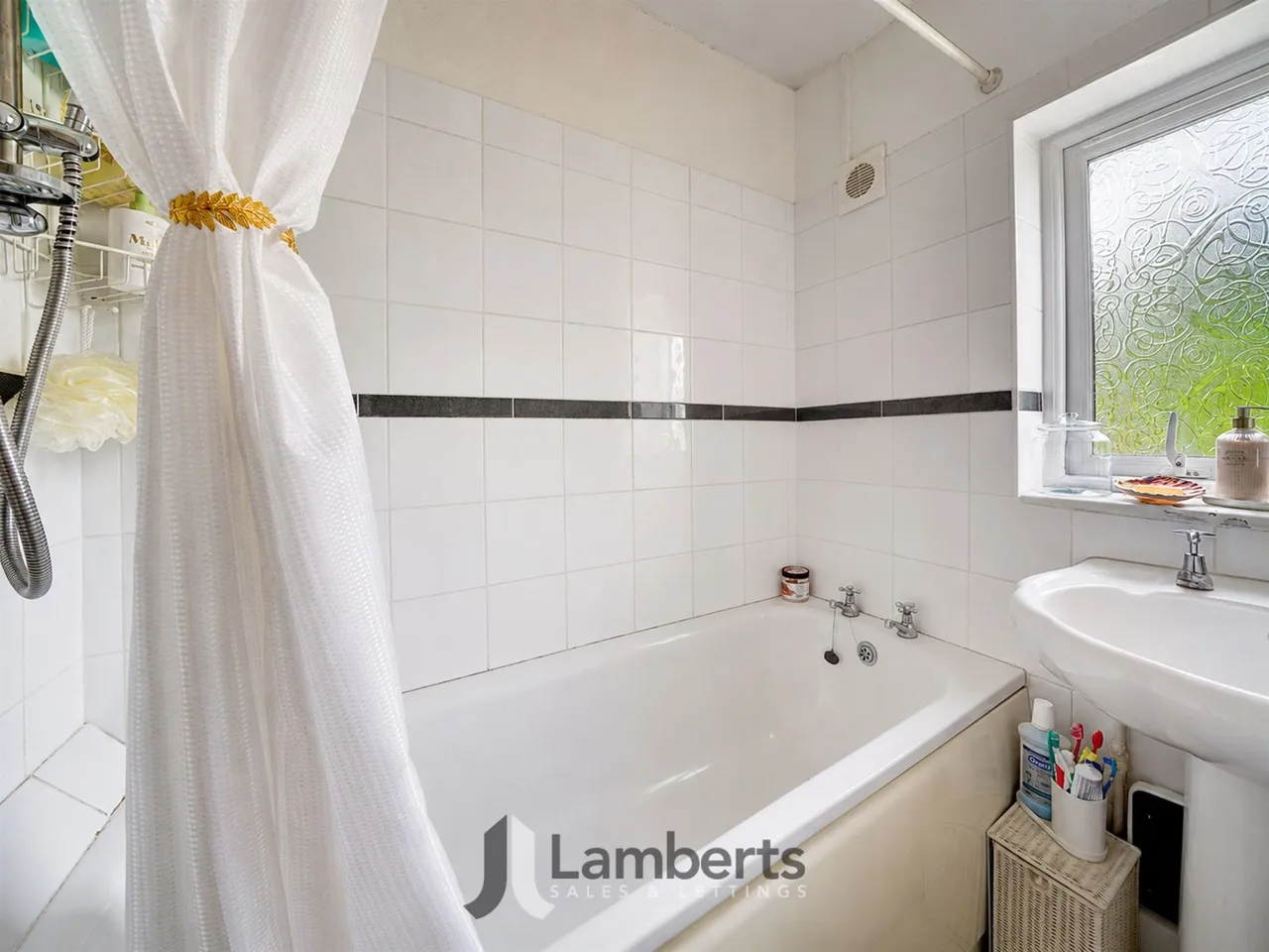 26 Allendale Crescent, Studley, photo 9