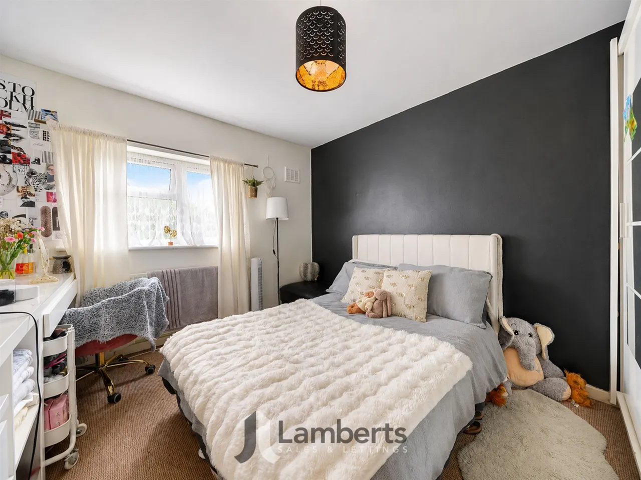 26 Allendale Crescent, Studley, photo 8