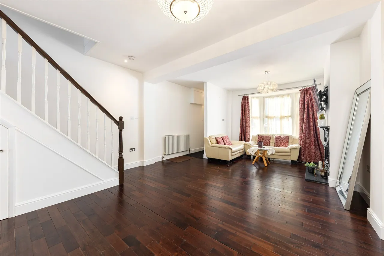 Standen Road, London, SW18, photo 9