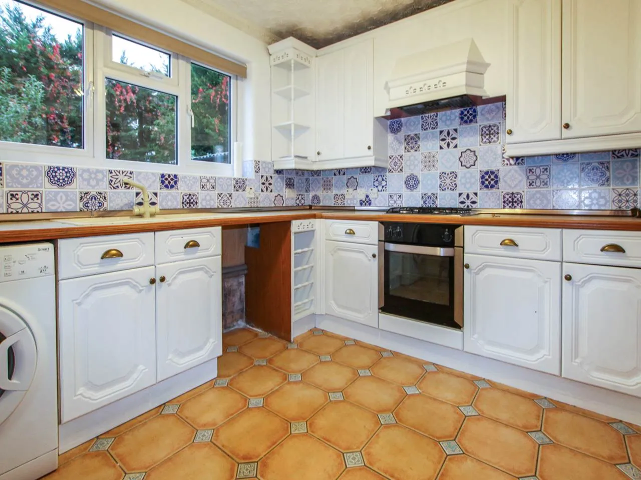 Providence Road, West Drayton, UB7, photo 2