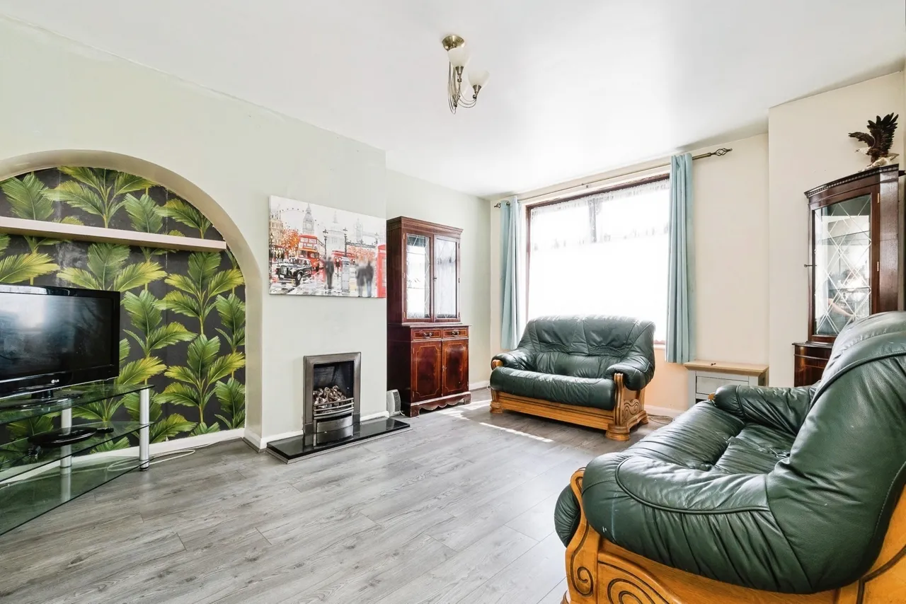 Sheppey Road, Dagenham, RM9, photo 10