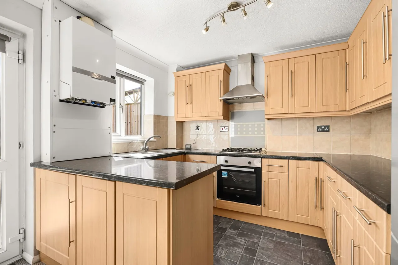 Lundholme, Heelands, Milton Keynws, MK13 7QJ, photo 4