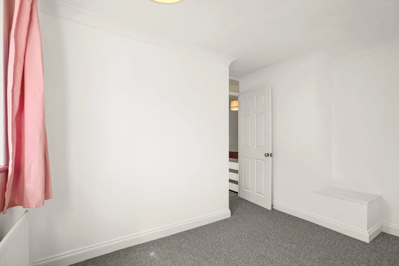 Lundholme, Heelands, Milton Keynws, MK13 7QJ, photo 12
