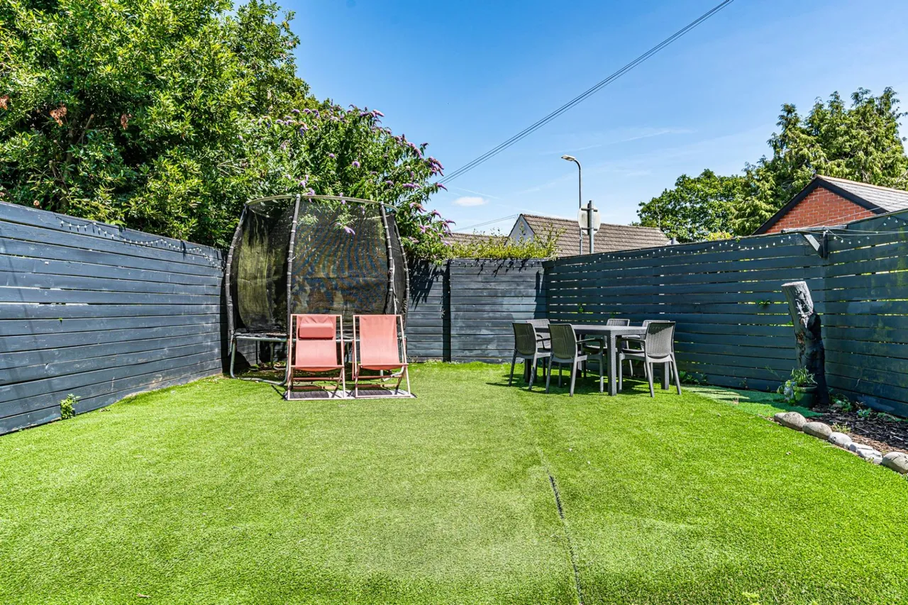Llandennis Road, Cardiff, CF23, photo 17