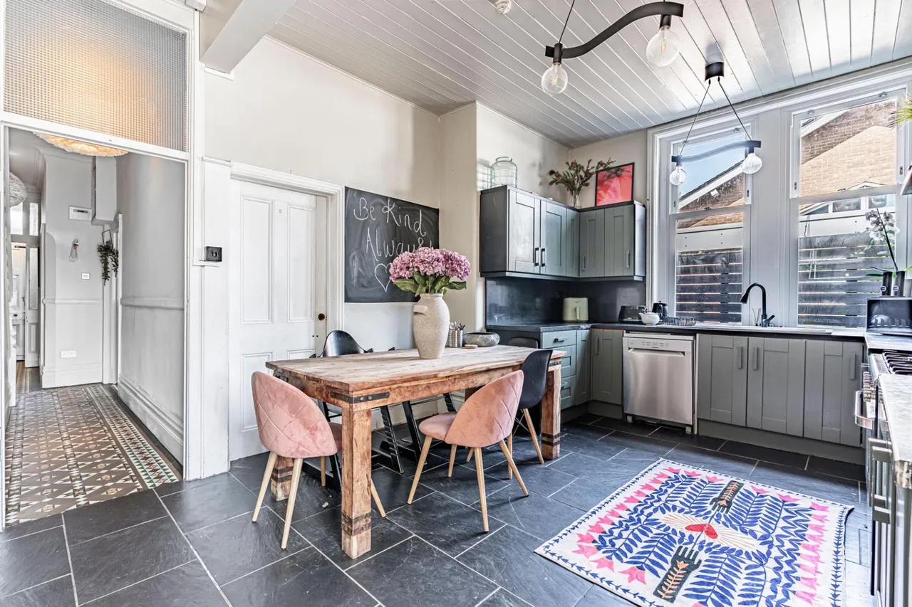 Llandennis Road, Cardiff, CF23, photo 6