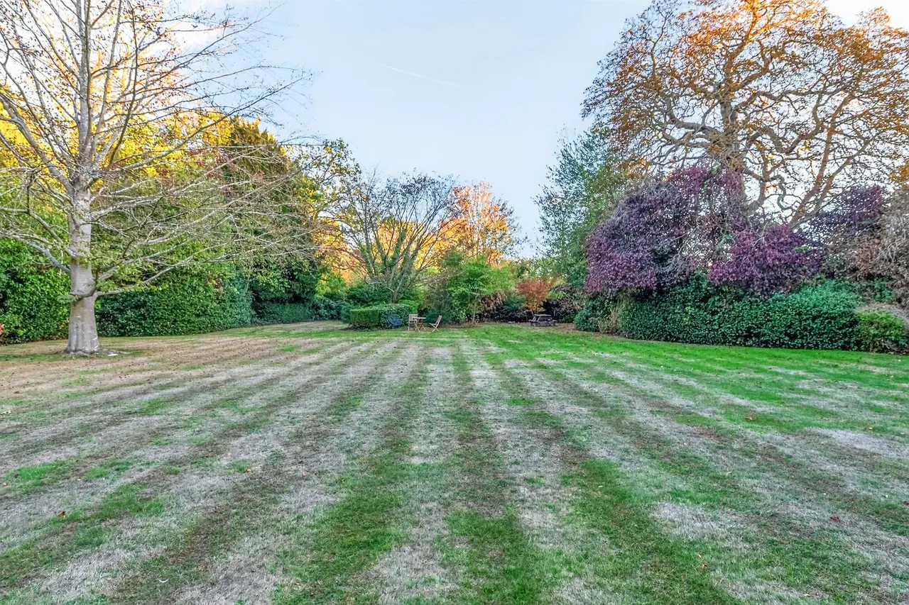 Hogarth Lane, London, W4, photo 2