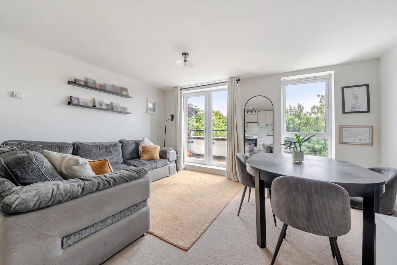 Headingley Drive, Beckenham, BR3, photo 2