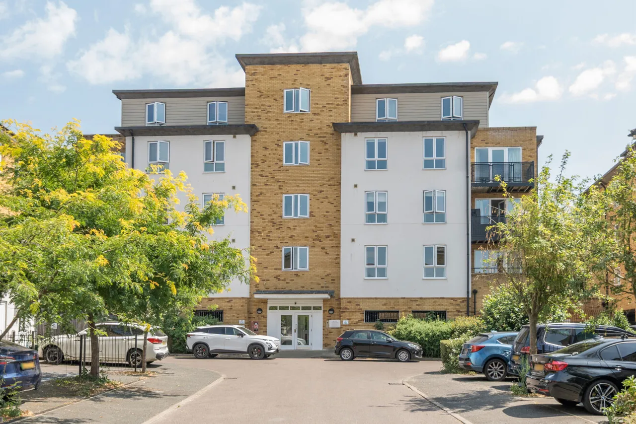 1 bed flat for sale, Headingley Drive, Beckenham, BR3