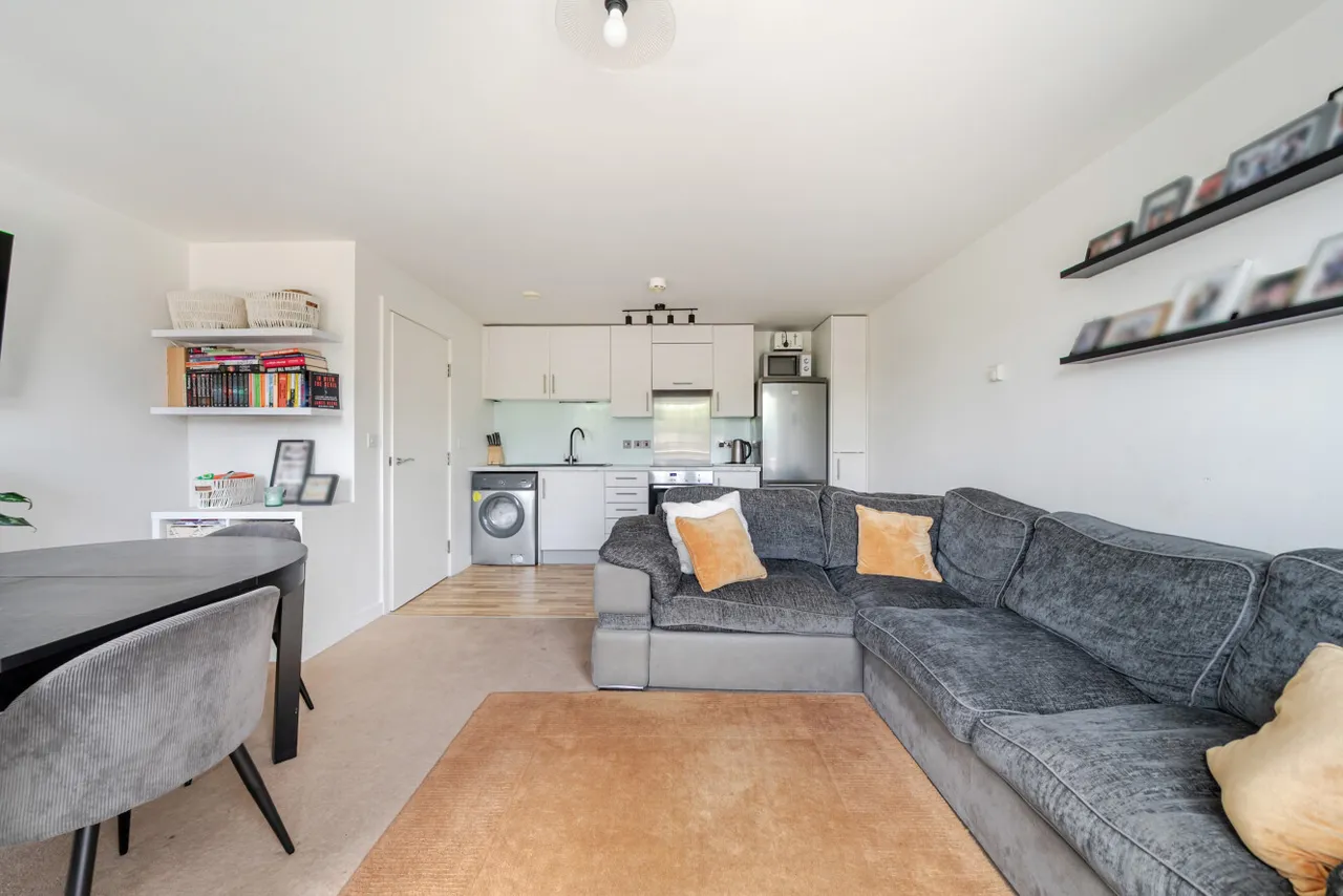Headingley Drive, Beckenham, BR3, photo 3