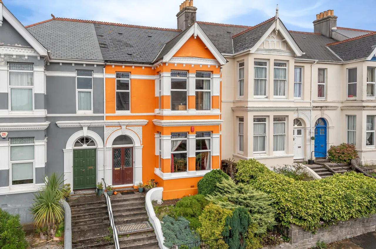 4 bed property for sale — Peverell Park Road, Plymouth, Devon, PL3