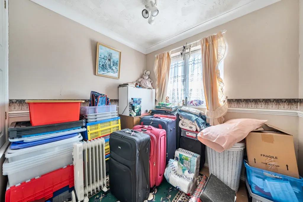 Eden Walk, Bletchley, Milton Keynes, Buckinghamshire, MK3 7BZ, photo 23