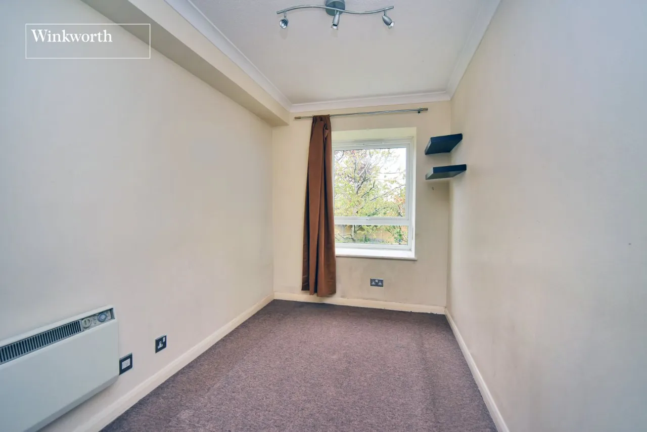 Station Approach, Cheam, Sutton, SM2, photo 8