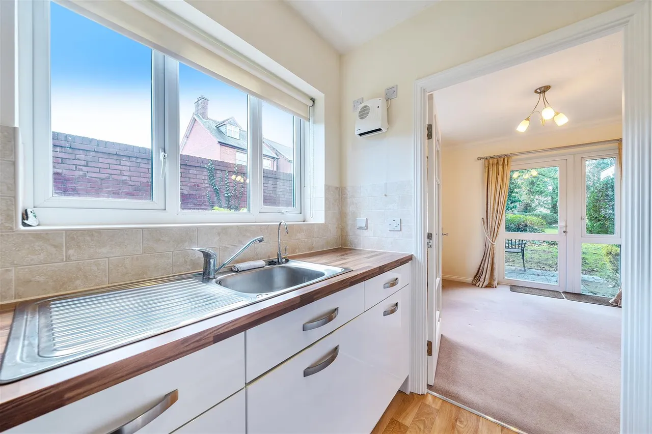 Langford Road, Honiton, EX14, photo 4