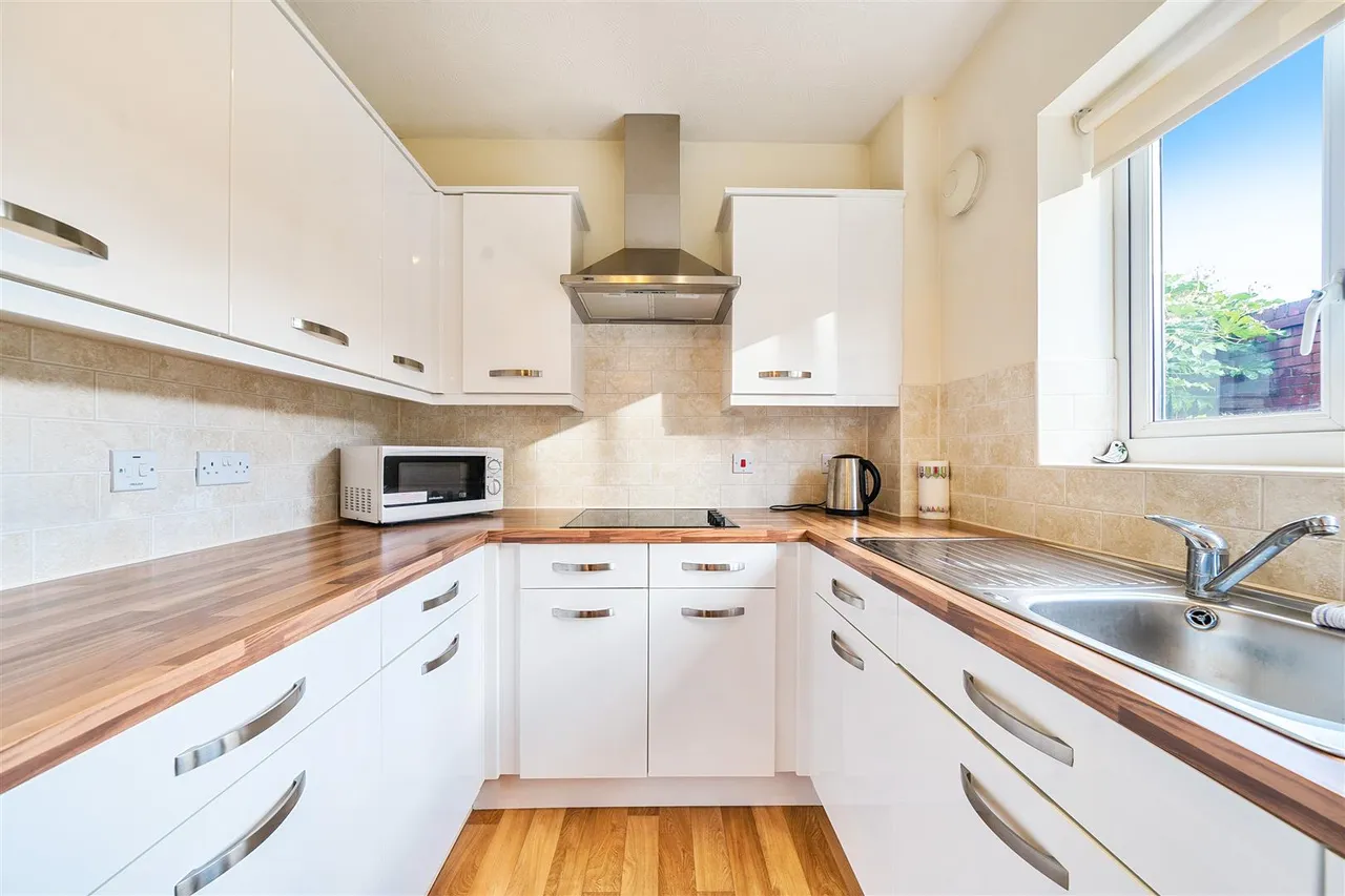 Langford Road, Honiton, EX14, photo 3