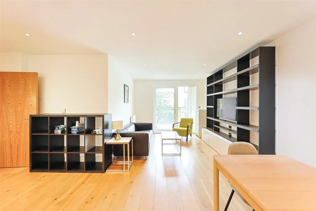 Silverworks Close, Colindale, NW9, photo 15