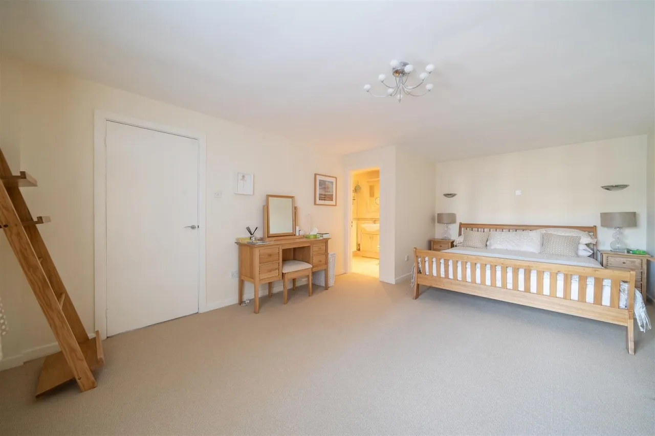 Marshall Row, Swanage, BH19, photo 14