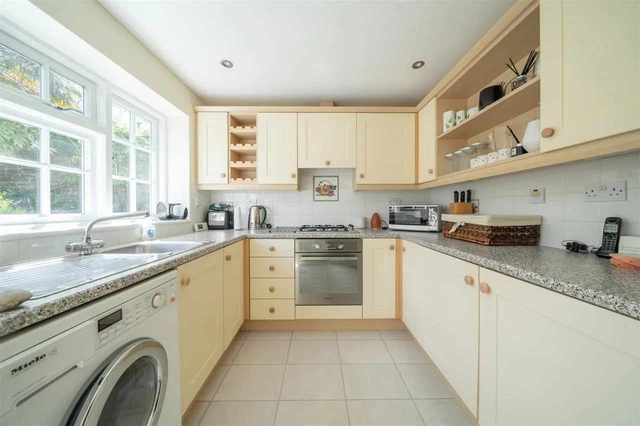 Marshall Row, Swanage, BH19, photo 5
