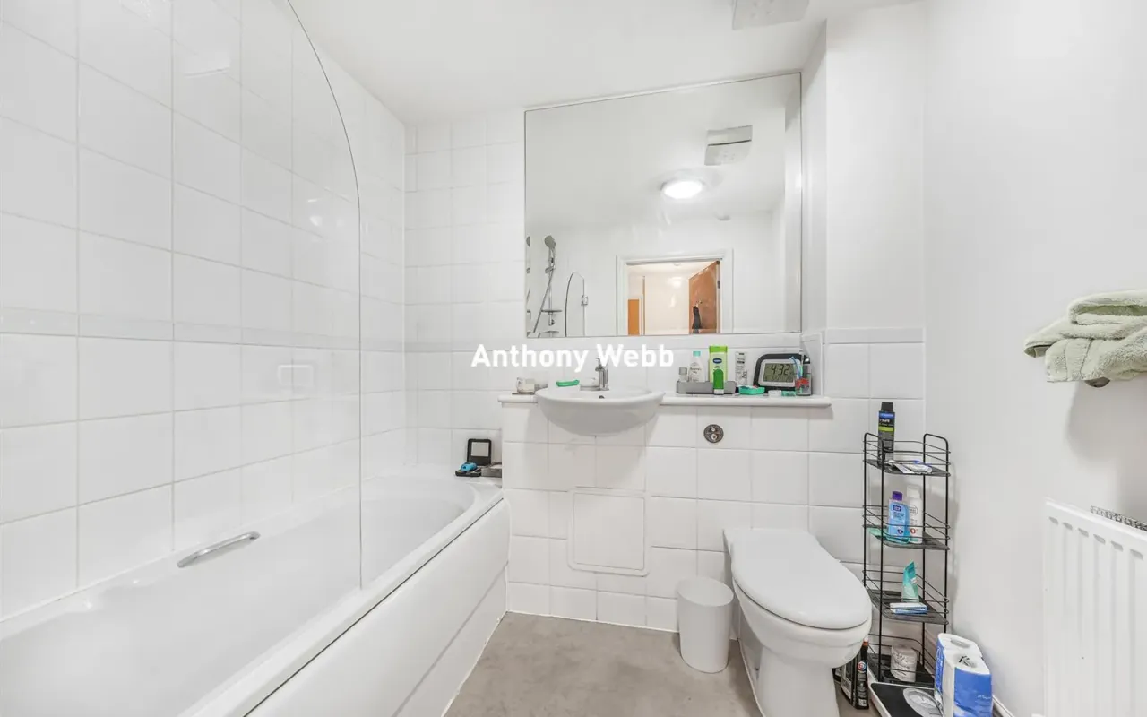 Millicent Grove, Palmers Green, N13, photo 9