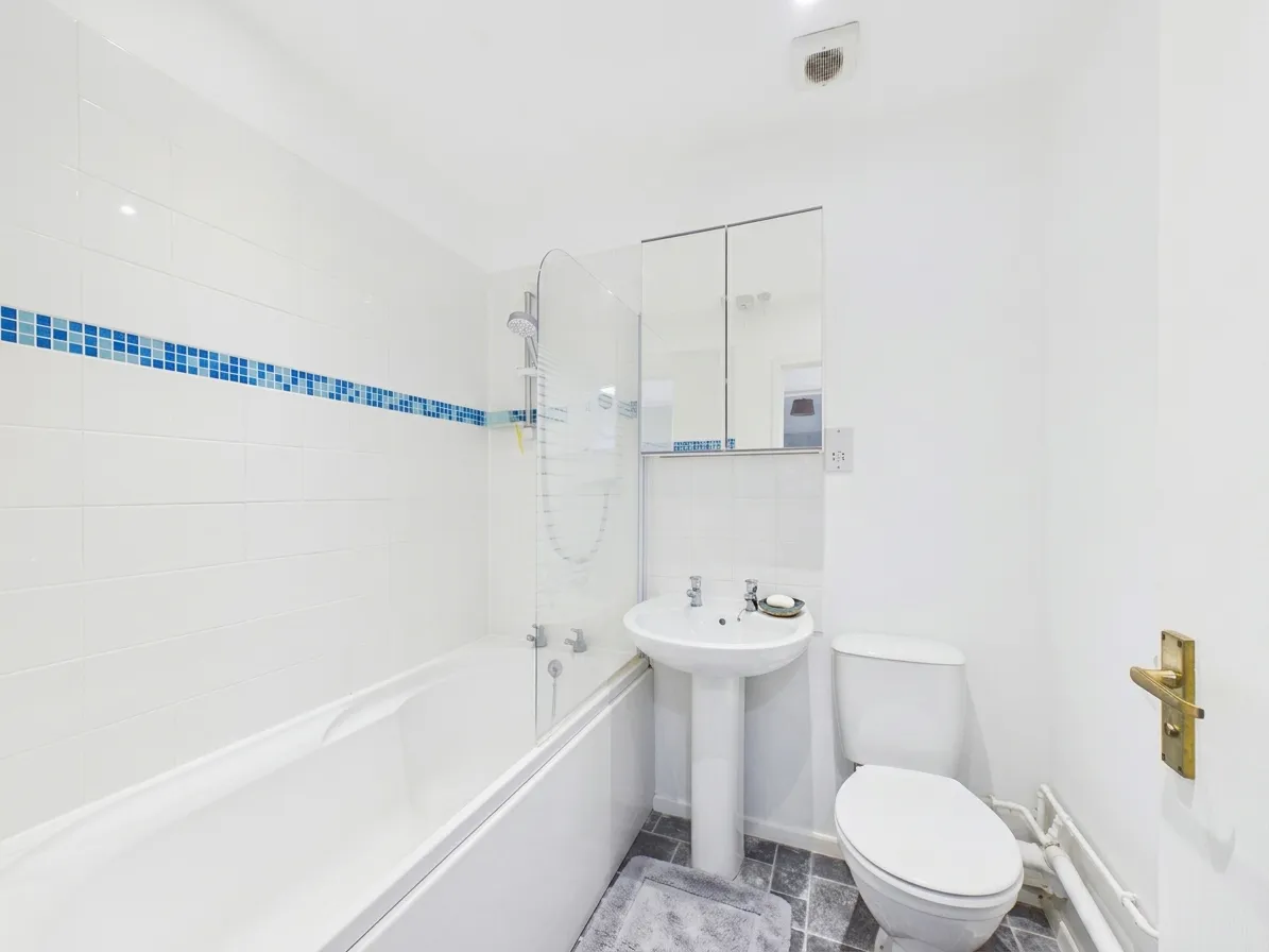 Leckhampton Place Old Station Drive, Cheltenham, GL53 0DD, photo 6