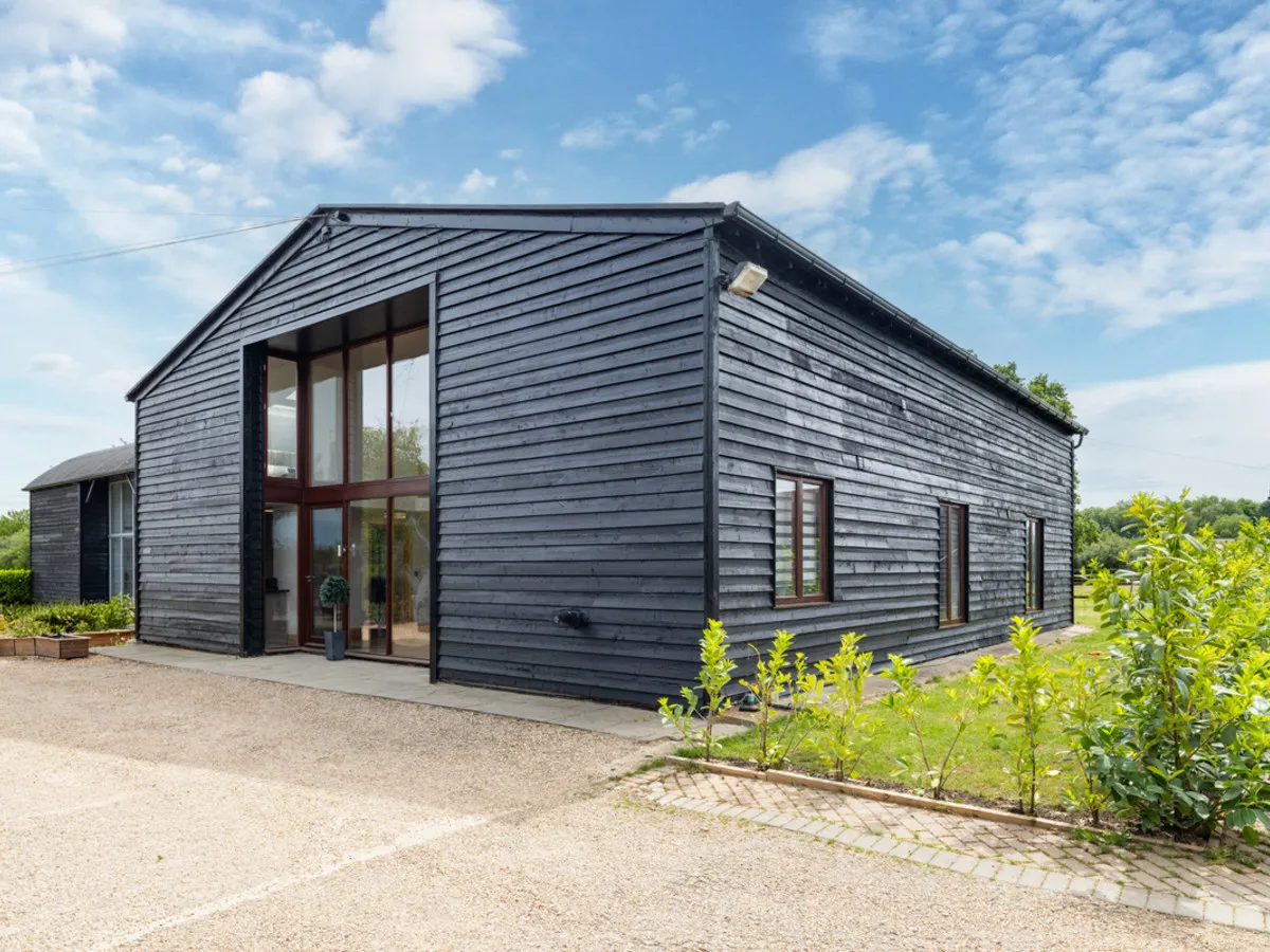 5 bed barn conversion for sale, Clements End Road, Hemel Hempstead, HP2