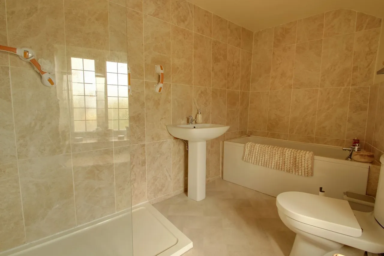 Weymouth Road, Evercreech, BA4, photo 16