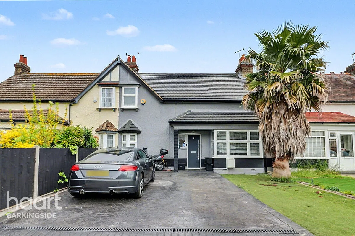2 bed house for sale, Haigville Gardens, Barkingside, IG6
