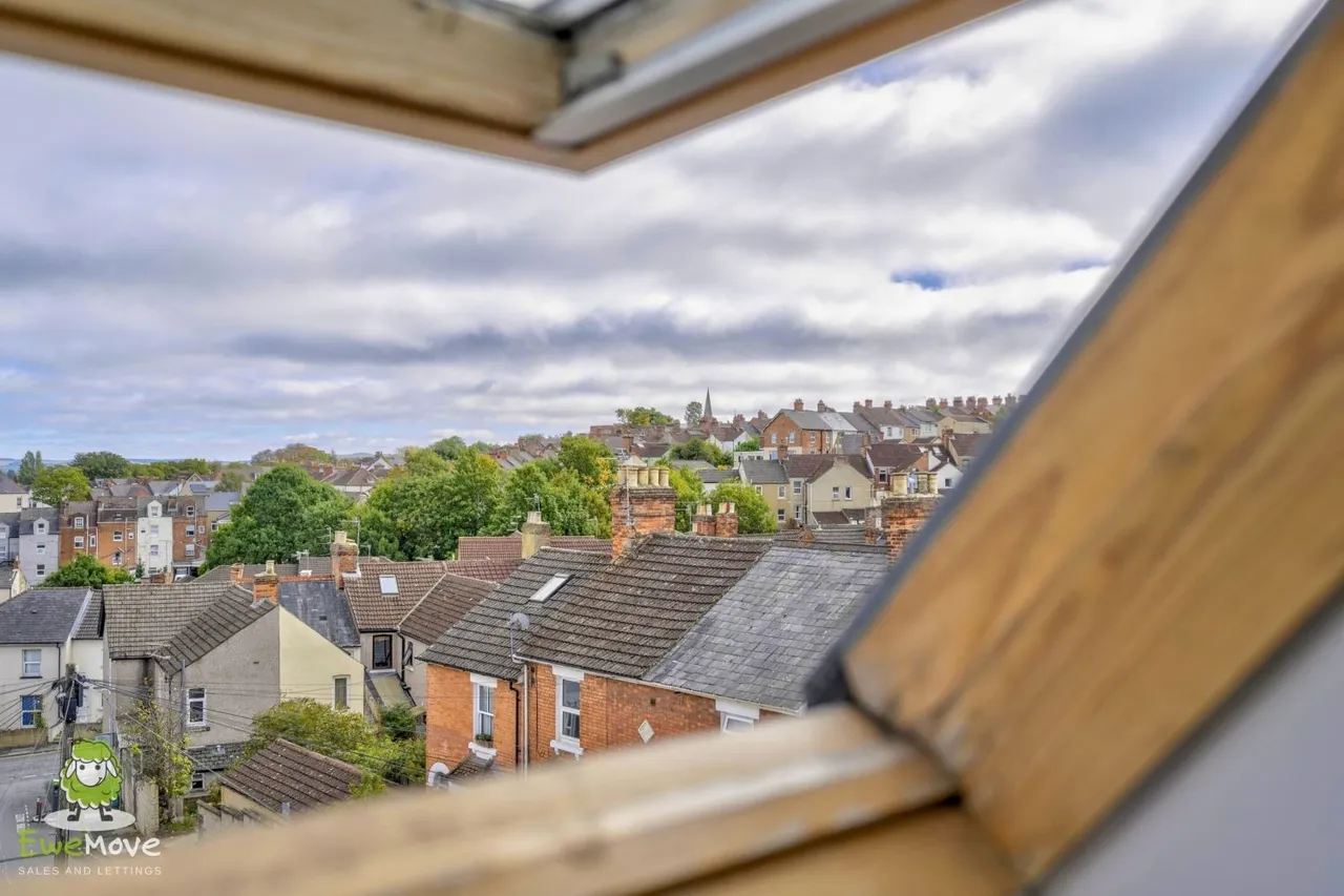 Gilberts Hill School House, Swindon, SN1, photo 20