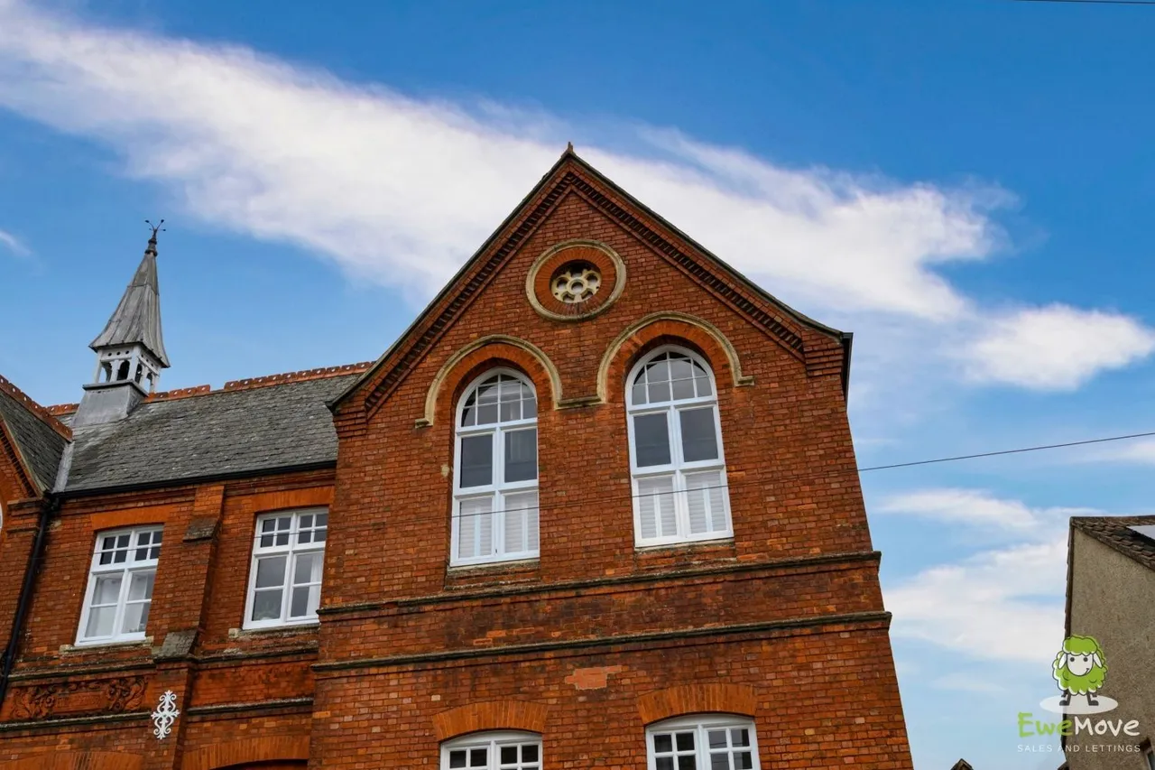 Gilberts Hill School House, Swindon, SN1, photo 13