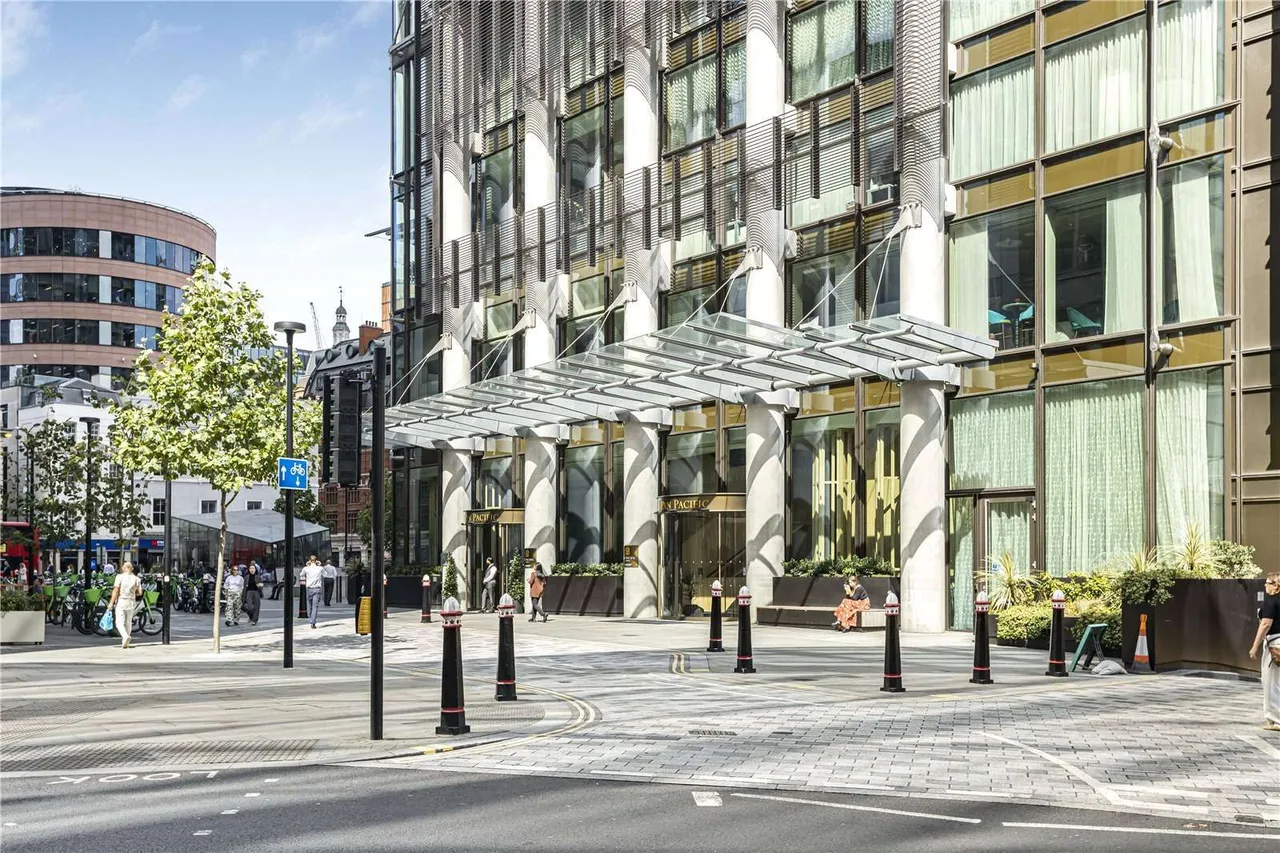 Houndsditch, London, EC3A, photo 18