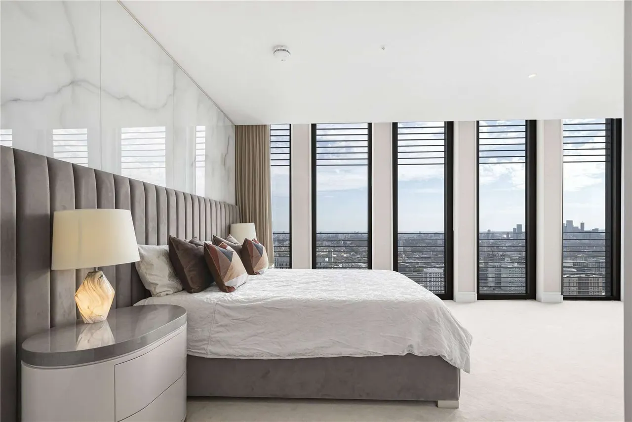 Houndsditch, London, EC3A, photo 14