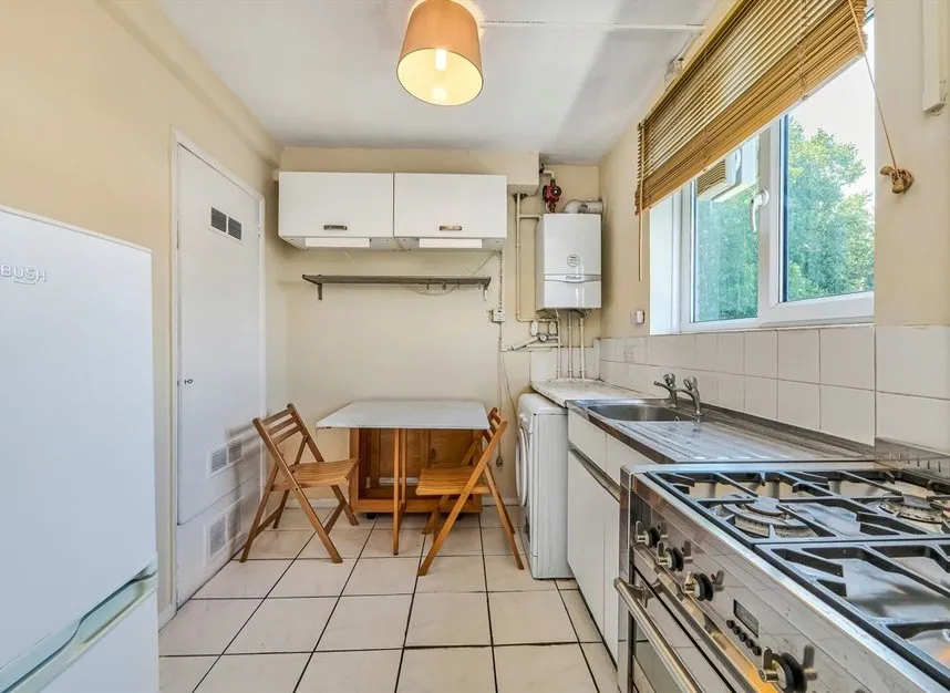 Gideon Road, Battersea, SW11, photo 3