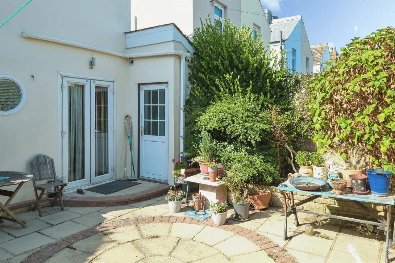Barden Road, Eastbourne, BN22, photo 17