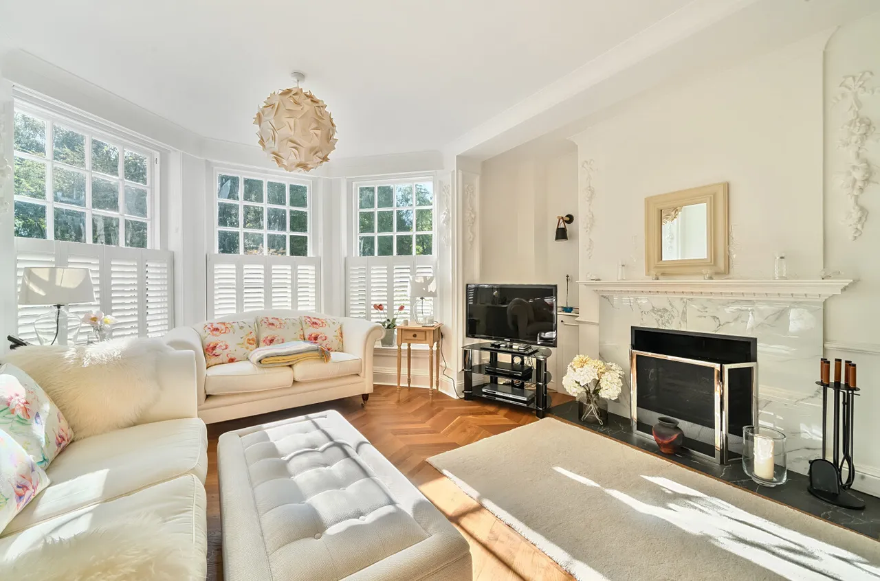 Farnham Lane, Haslemere, GU27, photo 4