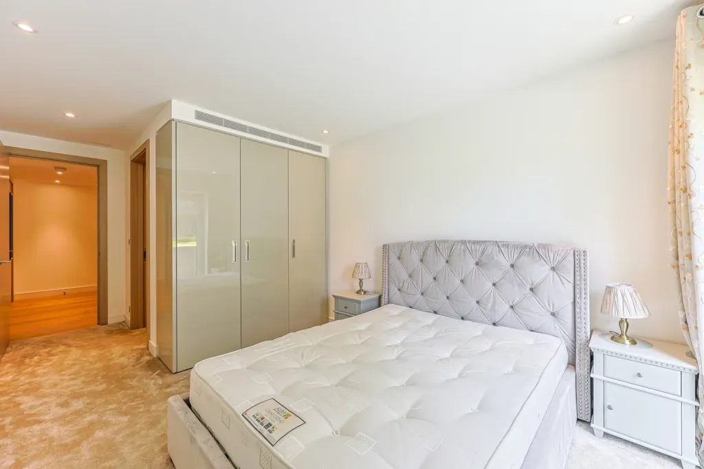 Tierney Lane, Hammersmith, W6, photo 15
