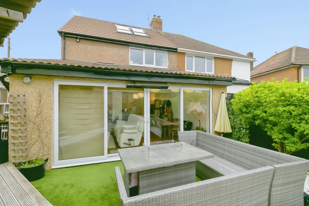 Hawthorn Road, Barry, CF62, photo 14