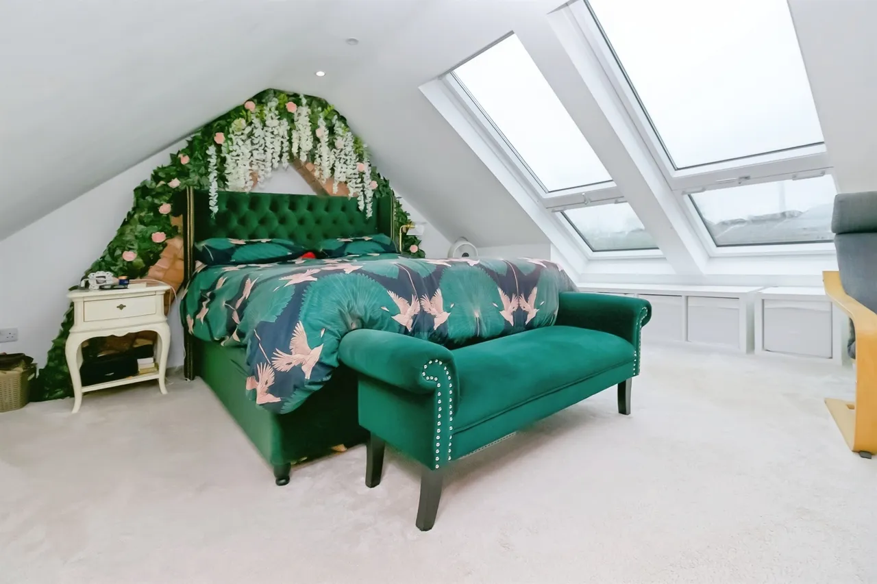 Hawthorn Road, Barry, CF62, photo 6