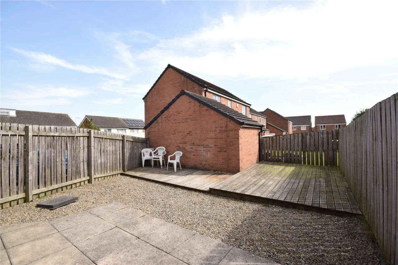 Whinmoor Way, Leeds, LS14, photo 5