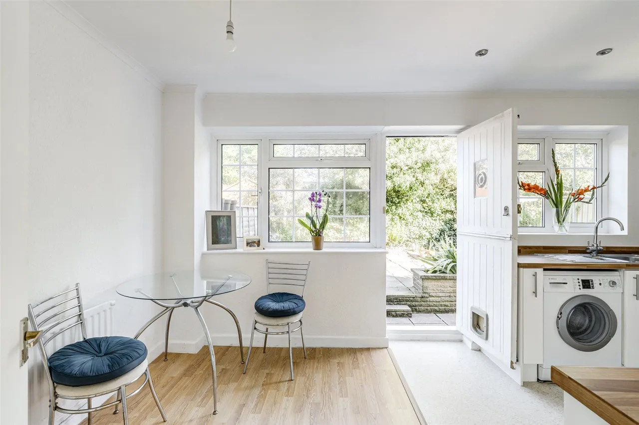 Horsham Road, Findon Village, BN14, photo 6