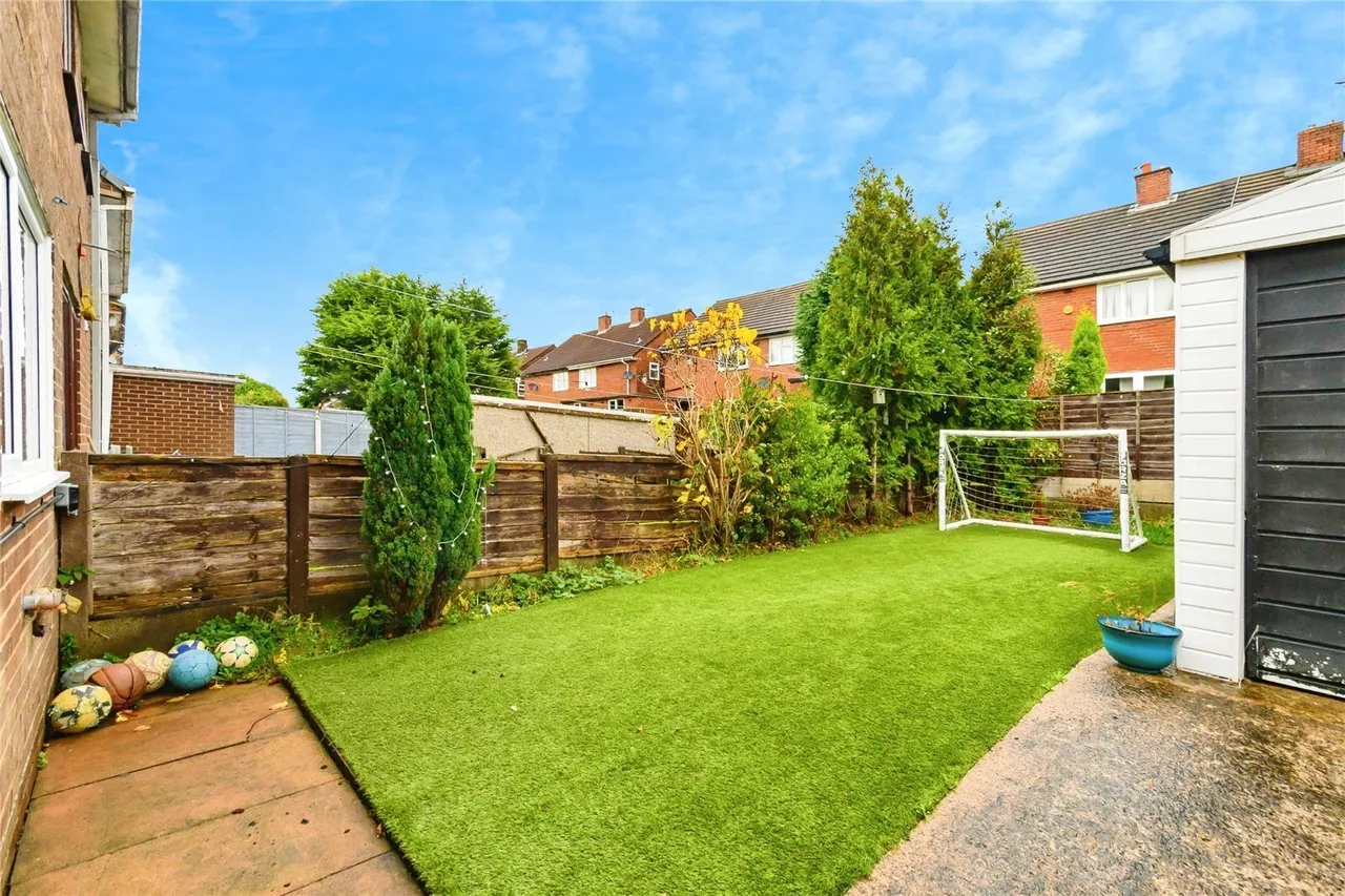 Avon Close, Worsley, Manchester, Greater Manchester, M28, photo 19